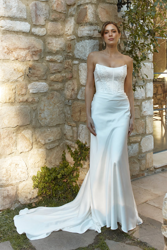 Amelina Wedding Dress
