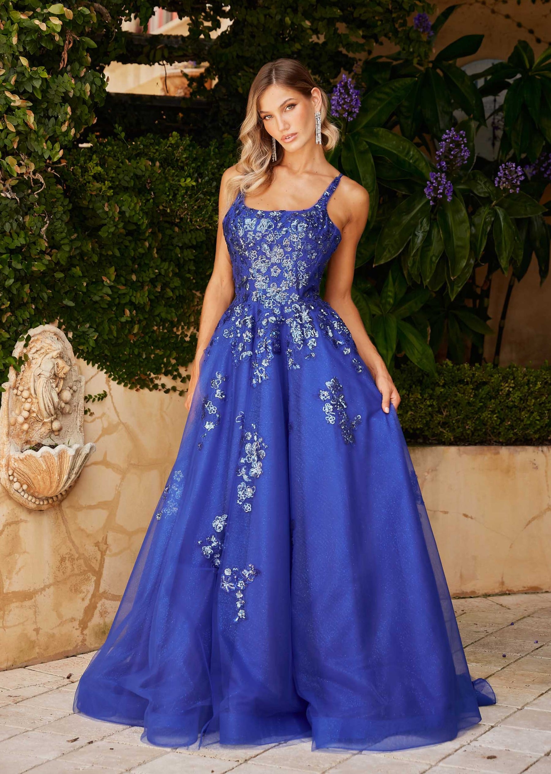 THE TOÉ BLUEBELL TULLE DRESS